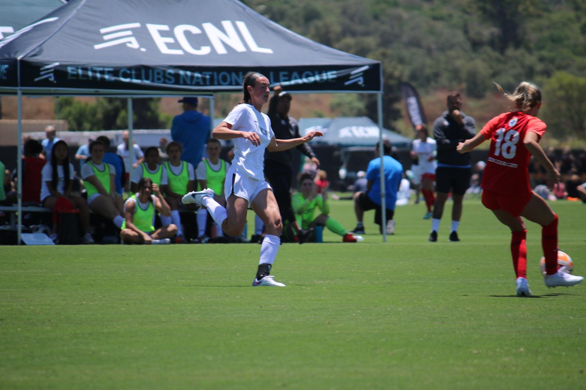AMcMahon2024's tweet photo. Great competition during last weekends ECNL National Playoffs in SanDiego. #FutureDuke #uncommon @ECNLgirls @WorldClassFC1 https://t.co/2Sc860V6PV