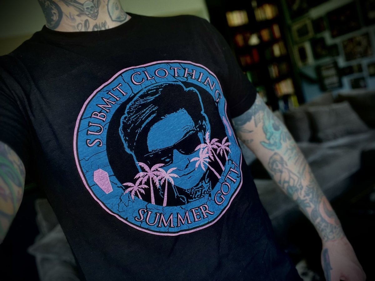 williamcontrol's tweet photo. New Summer Goth submitclothing! Fuck yes. #submitsunday https://t.co/3vAEg3qzz1