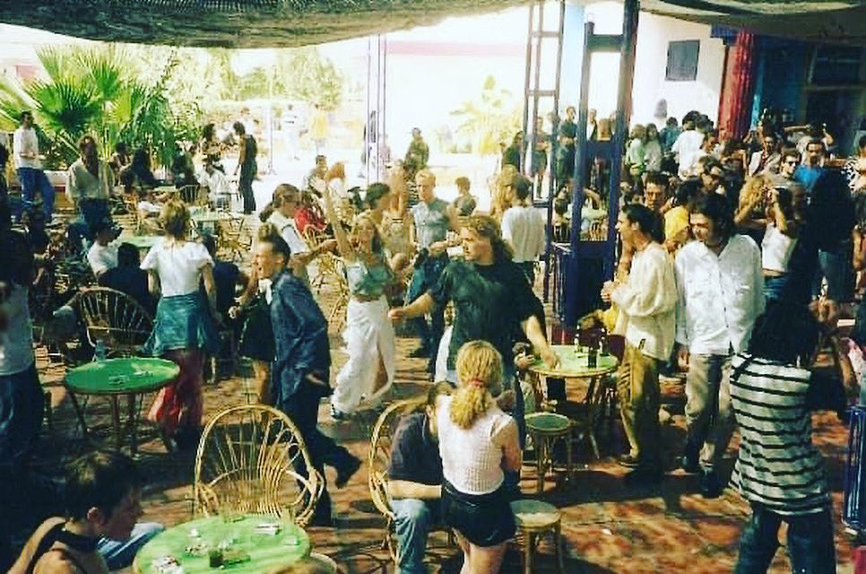 ‘Space Terrace 91, when it opened at 6am and shut middayish.Not a phone in sight’

Photo Credit ▶️ Simon Dover

#space #spaceibiza #ibizapast #ibiza #nineties #spaceterrace #oldschool #balearic #housemusic #90s #90sfashion #ninetiesfashion #ravefashion #nightclub