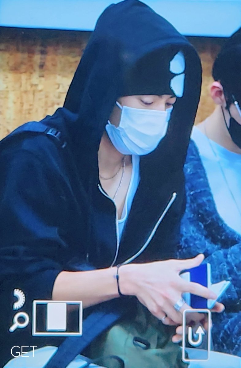 230703 GMP
🖤
#ERIC #에릭 #손영재 #THEBOYZ #더보이즈