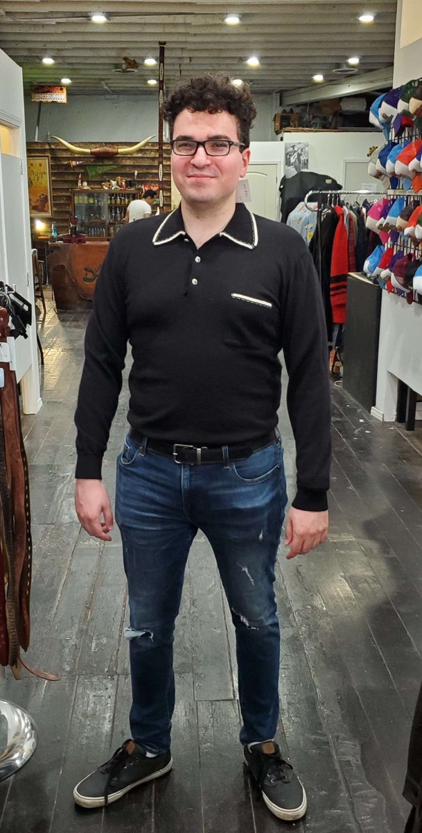 cloudKingFits's tweet photo. Found this sick 70s shirt today https://t.co/2qBi29lYu6