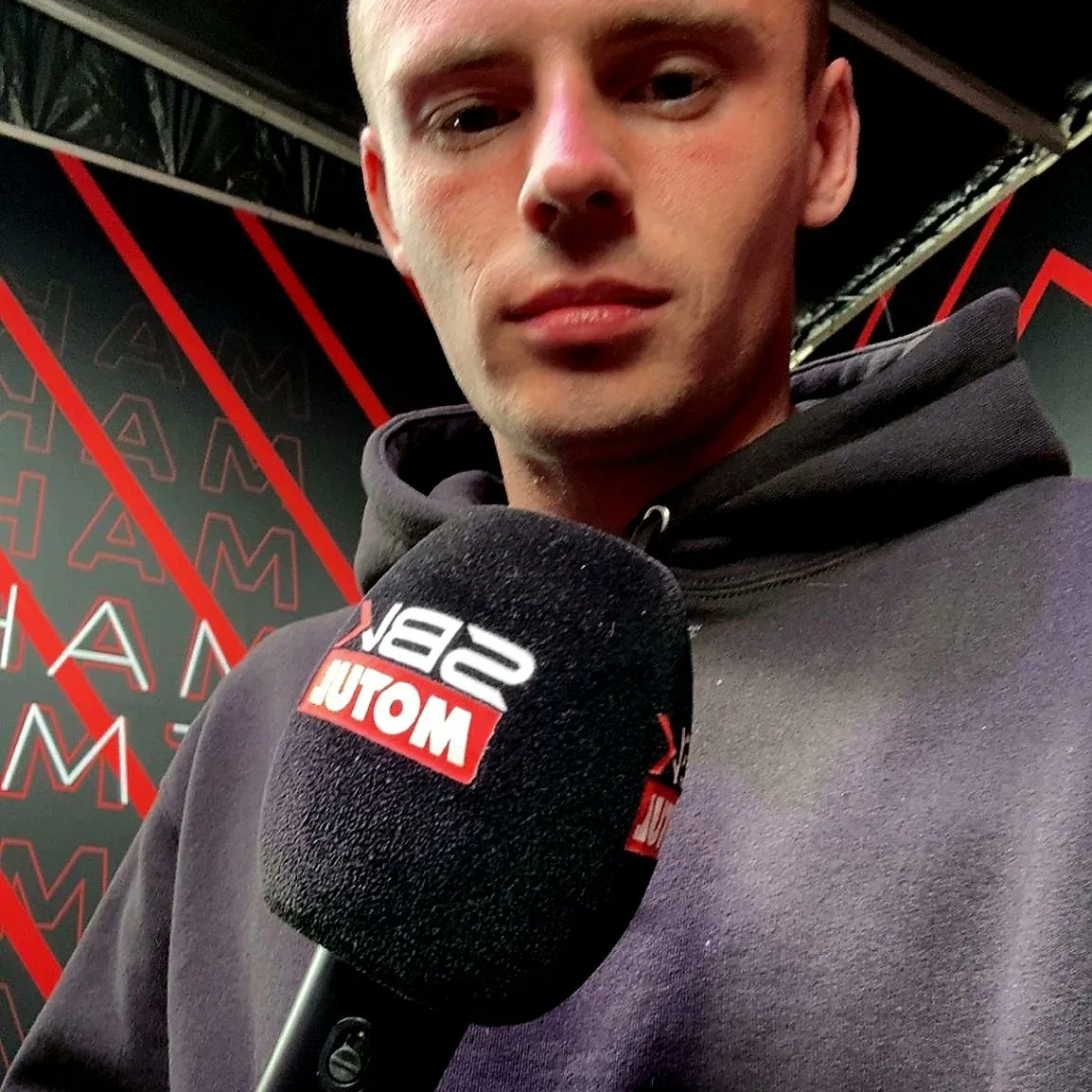 LDRRacing's tweet photo. It was Great to join @mhillofficial on the main stage yesterday @DoningtonParkUK along with @realleonhaslam and commentate on The @WorldSBK race 🏁
#WSBK / #doningtonpark / #LD34 https://t.co/AXOjuXyfIv