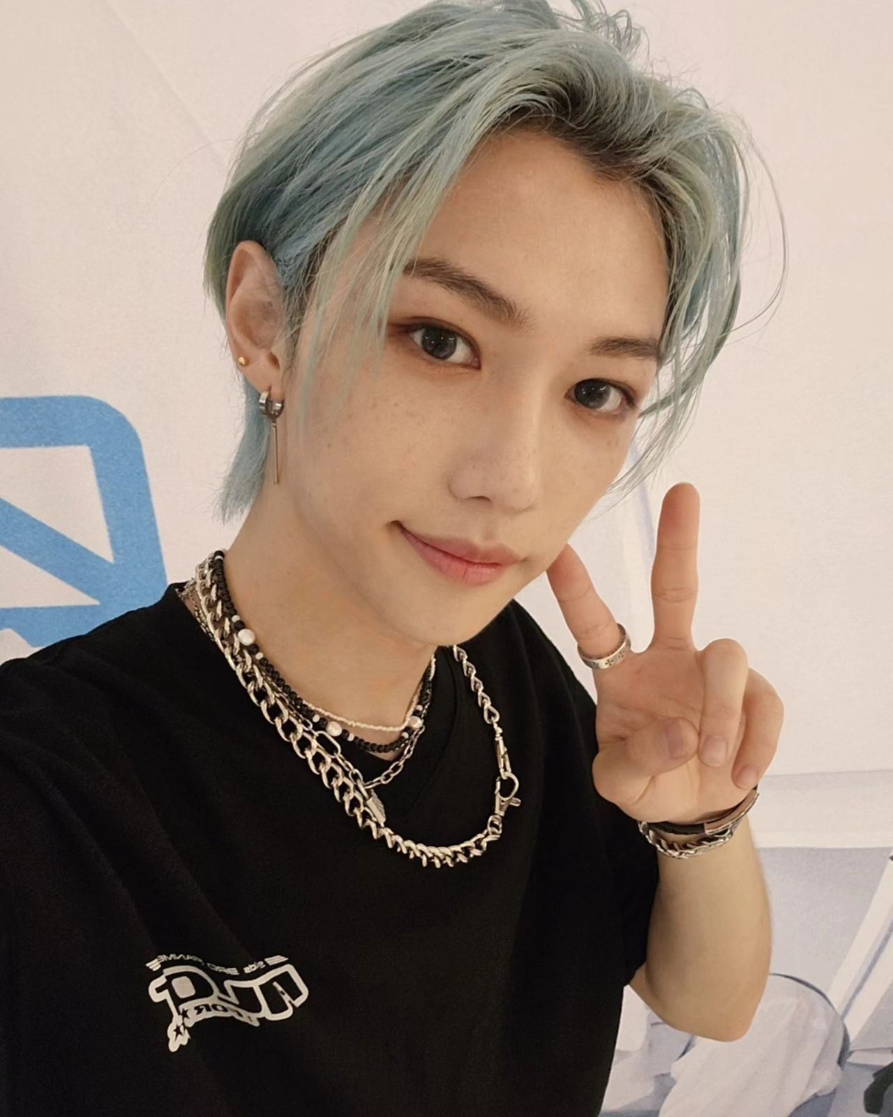 Viral Takes on X: Stray Kids' Felix looks gorgeous in newly shared selfies  via IG.  / X