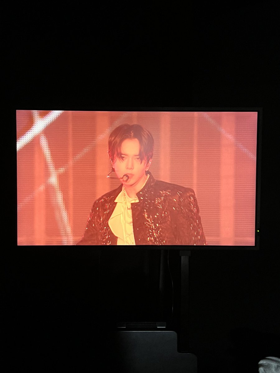 WE_THE_BOYZ's tweet photo. ( 영훈 ) 행복했따ㅏㅏ!😊 https://t.co/YbJOJJd93p