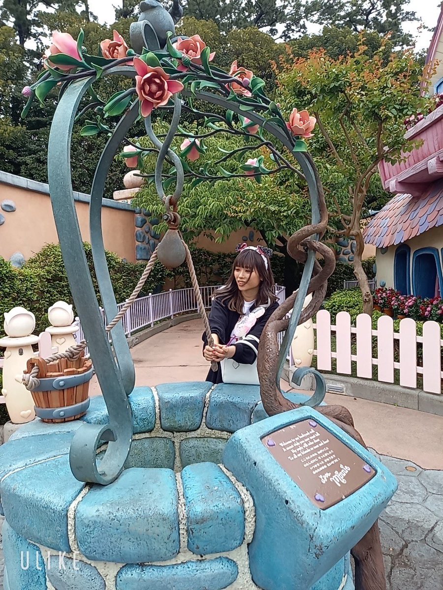 sakucbc's tweet photo. #ディズニーランド https://t.co/XQasIVtwgo