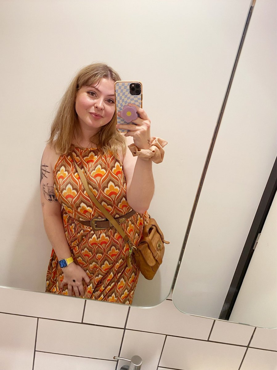 euphlor's tweet photo. What’s good? 

I’m never on Twitter these days or streaming for that matter. Maybe I’ll come back. Kinda keen to play new OSRS content. 

Catch me on Insta or something >

 @/euphloriaa https://t.co/ftue4L4ukN