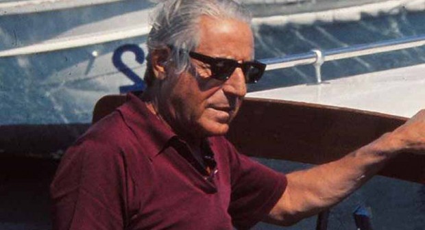 greekcitytimes's tweet photo. On this day in 1909, Greek shipping tycoon Stavros #Niarchos was born https://t.co/q2vC1ZuE2B https://t.co/PbXvxl3jDn