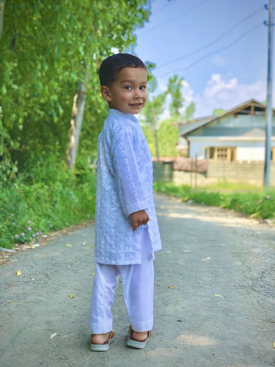 wanderwithmajid's tweet photo. Soul is healed by being with childrens 🫀💕
#childrens
#bachaparty🫶 https://t.co/g6q91qTiR7