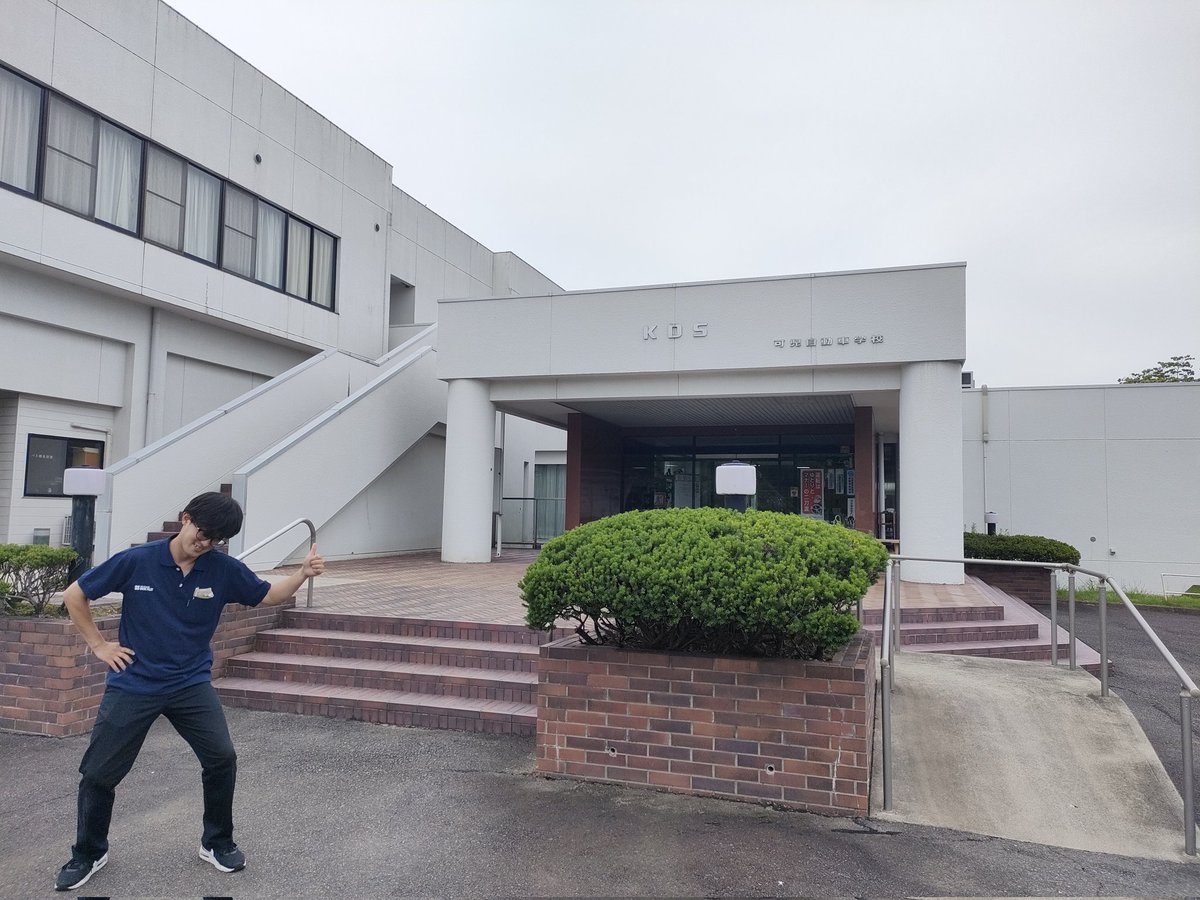 JUAVACGIFU's tweet image. 自動車学校でレース開催はなかなか珍しいですかね？！

お盆真っ只中の8/13（日）ですが、また今月中頃には詳細発表いたします👍
#tinywhoop #tinydrone #100g未満