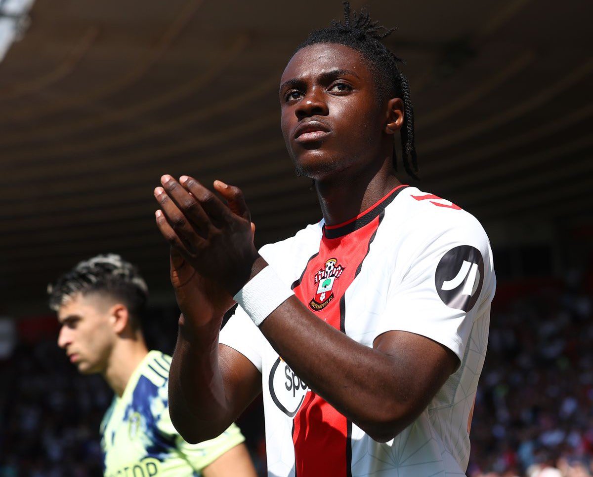 TheAnfieldTalk's tweet photo. (🟢) NEW: 

Liverpool always planned to sign three midfielders this summer. They are working on Romeo Lavia. [@FabrizioRomano] https://t.co/0q9M62n3Hy