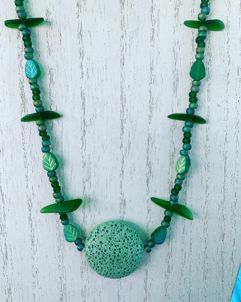 RavenJewelry_'s tweet photo. Moss green lava stone and sea glass necklace with Czech glass beads 
Link in comments! https://t.co/yPG5qOTXWY