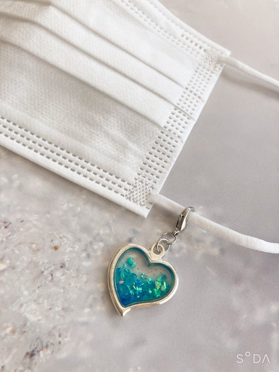 (っ'-')=͟͟͞͞🩵

 #レジン  #レジン好きさんと繋がりたい  #レジン好きさんと繋がりたい 
 #ハンドメイド