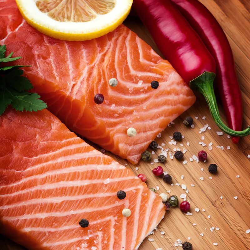 SeaDelight's tweet image. The Power of Salmon.
Salmon really stands out as a nutritional powerhouse that offers a multitude of health benefits. This extraordinary fish has the potential to revolutionize your well-being, which is why it's one of our favourites!🌐: tinyurl.com/3k3sfdej 
#seafoodbenefits
