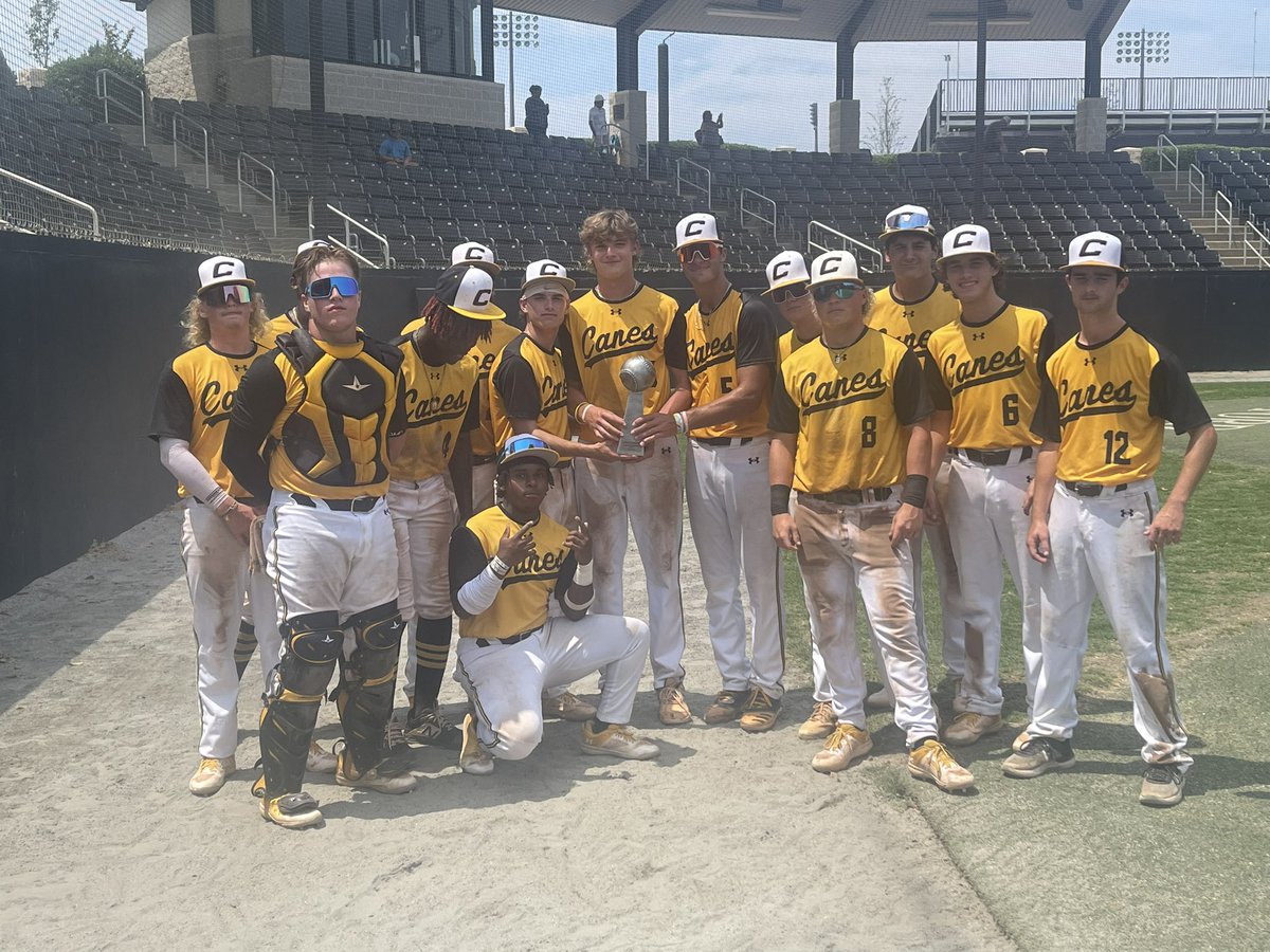 DynamicBaseball's tweet photo. Congrats to @SA_Showcase on taking home the 17/18u #DBUpstate title. Taking down a tough @CanesSouth team

Congrats to winner and runner up!

Post Game Interview with the head coach and standout player! https://t.co/sKZ5WpTrbu