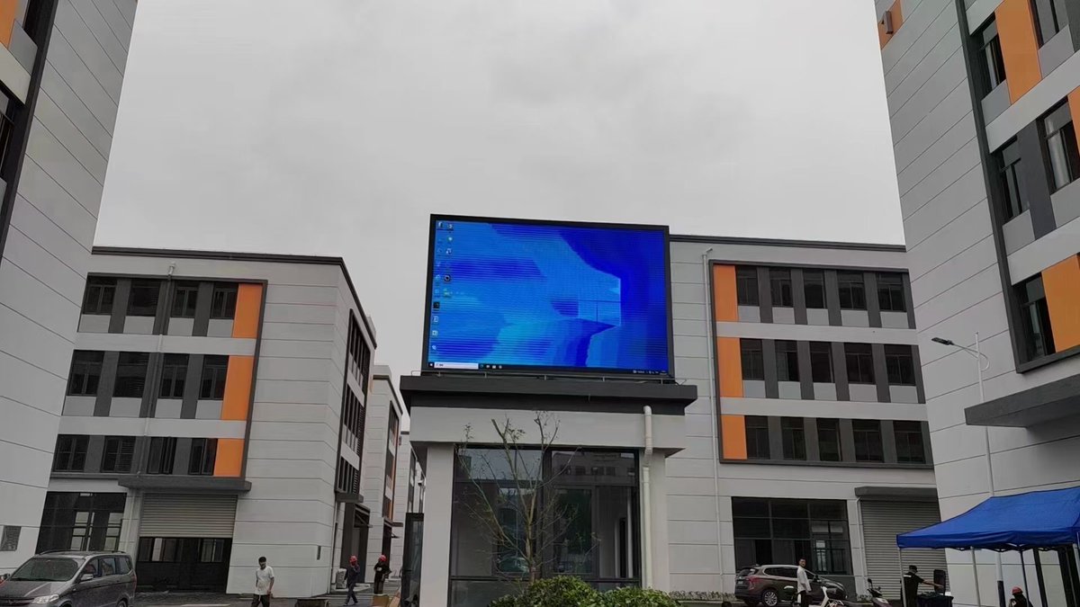 amberqiangli's tweet image. Qiangli outdoor full color new project Q5 has been done, iron cabinet, perfect for top floor sit type installation, best quality with best price, contact Amber for more information and purchase now~
whatsapp: +8618868207751
#ledoutdoor##ledscreen##ledmodules##ledvideowall#