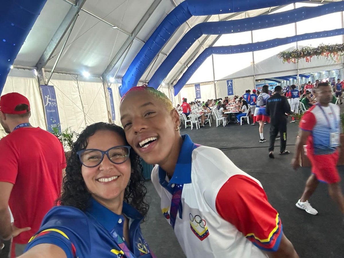 TeamRojas45's tweet photo. Venezuela 🇻🇪 en los Juegos Centroamericanos y del Caribe 2023 ✨ https://t.co/i7NxEOY5Ab