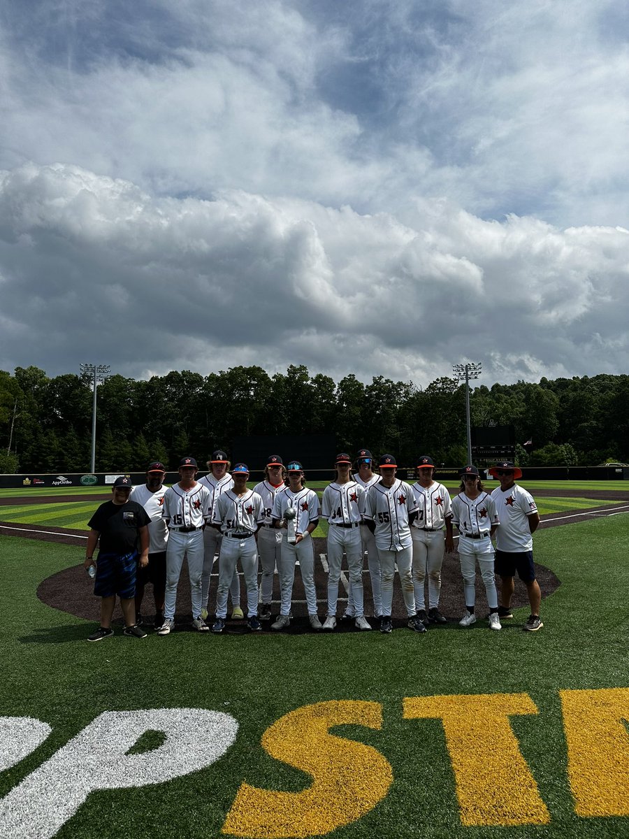 DynamicBaseball's tweet photo. Congrats to the SoDu Irondawgs on taking home the 15/14u #DBAppState title. Taking down a tough Knox Stars team

Congrats to winner and runner up!

Post Game Interview with the head coach and standout player! https://t.co/bttLVf1cIB