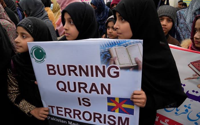 himirfahere's tweet photo. My name is Mirfa Dawood and I strongly  condemn the desecration of the Holy Quran with the permission of the Swedish government and boycott all Swedish brands. It is extremely blameworthy, heartbreaking &amp; shameful. #SwedenBoycott #quranburning
 #BoycottSwedishBrands https://t.co/H8YCoGHYJ0