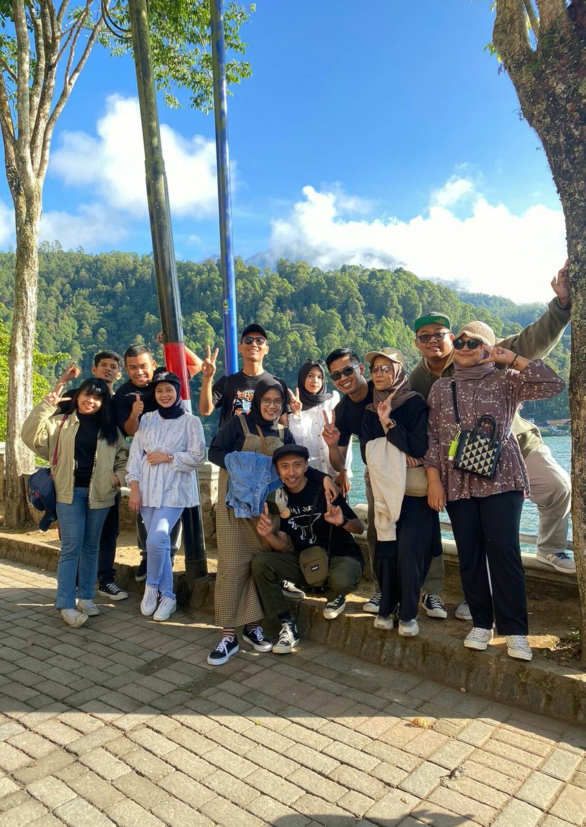 setiavvans's tweet photo. mau naik kapal apa naik kuda bisa,apa keliling telaga aja 😅 https://t.co/kwHg7SL7CD
