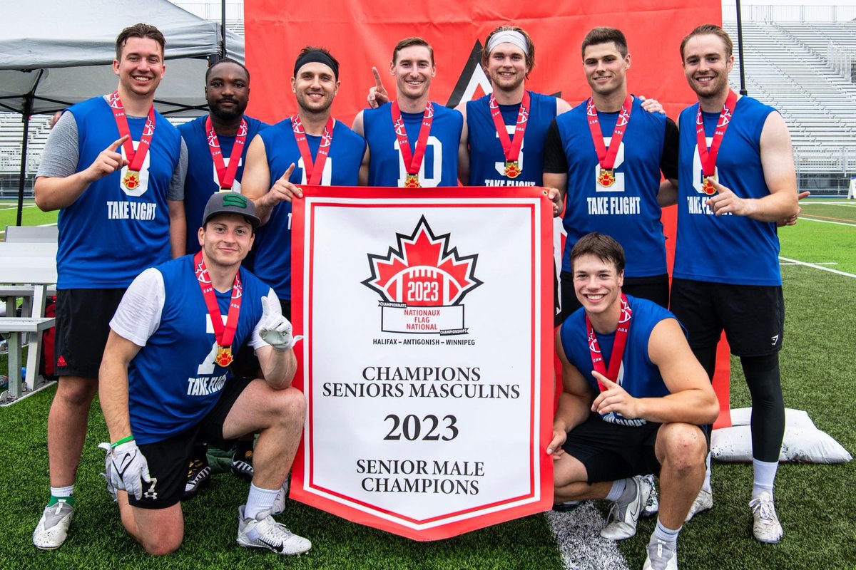 Recognize those boys in blue?

Just a bunch of Huskies and Huskie alumni heading being named Team Canada for the IFAF Flag World Championships in Finland in 2024. 

Congratulations!

📸: <a href="/GhizPhotography/">Ghiz Photography</a> 

#HuskiePride