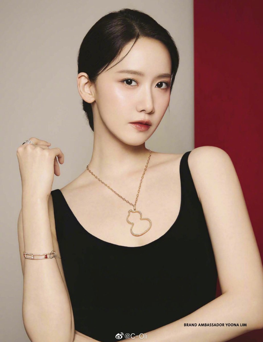 mystarmyangel's tweet photo. [INFO] 230703 Even though its not officially announced yet, but YoonA will be the brand ambassador for Jewellry brand 'Qeelin' and she has already shoot CF for  and photos of them have been published on a magazine!!!

https://t.co/wrEwT0H1mi

#임윤아 #LimYoonA #윤아 #YoonA https://t.co/F7o77EN7sZ
