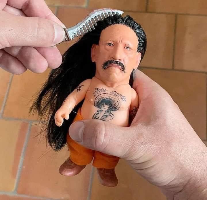 “Se lo que quieras ser, se una Machete girl”