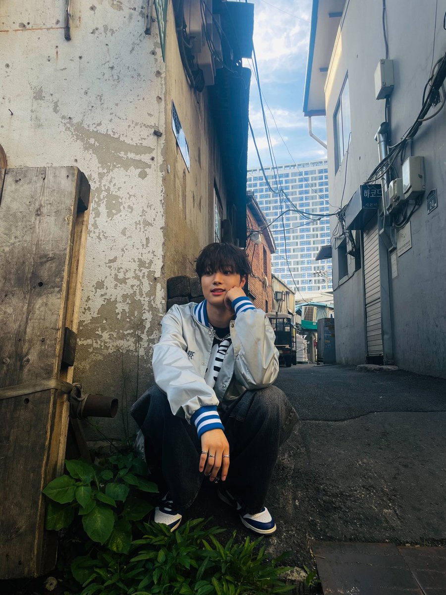 EJ_lovespace's tweet photo. #EJ weverse update 🍊
• 070323 • 

#andTEAM_EJ #변의주 #ウィジュ #의주 https://t.co/mC1wSQBj7r