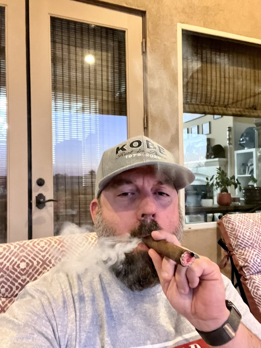 MrJaySong's tweet photo. The Force is Strong Today!! #homelife It's a cigar &amp; whiskey kind of summer evening! https://t.co/KXncWS0Ahp