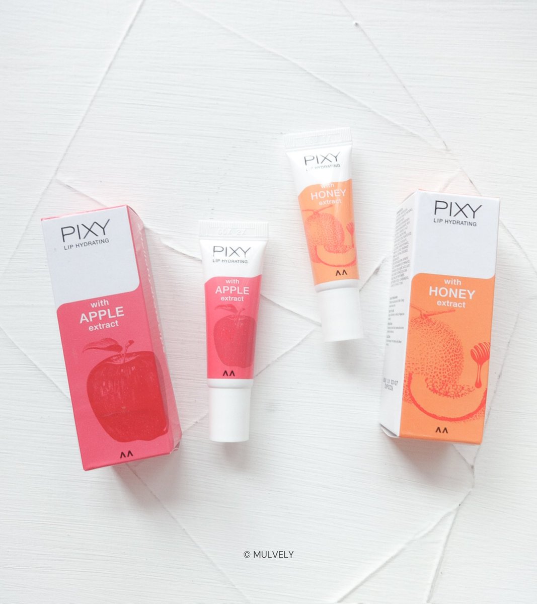 Kalian udah tau belum kalau PIXY punya produk baru? 👀 Namanya Lip Hydrating, ada 2 shades dan kemasannya tube.

Kasih instant hydration effect di bibir, warnanya natural, dan nggak lengket di bibir! #racuninlipcare 

Apple
shope.ee/8eyFt8xxVS
Honey
shope.ee/99uWU6CqX1