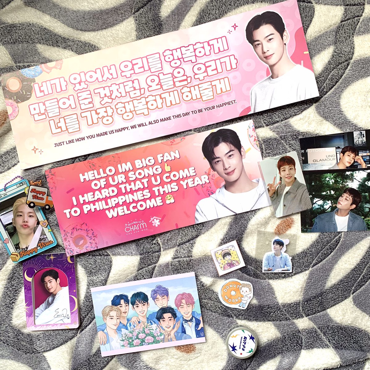 ar0hahwaiting01's tweet photo. i was able to get some freebies too (finally) yesterday 😂 (just few since …i was shy hahaha
thank you po @houseofastro @arohartists @AstroDStore @fluffycherry025 ❤️ https://t.co/GOqT3AUJe2