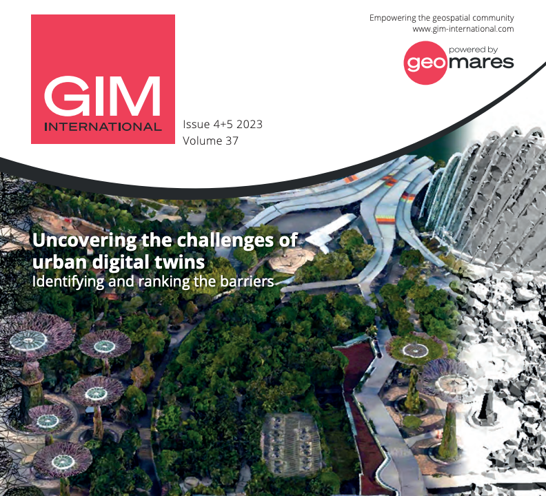 urbanalyticslab's tweet photo. The article of our PhD researcher @BinyuLei is the cover story of the latest issue of @gim_intl, a leading magazine for geospatial professionals. It features her research on uncovering the challenges of urban digital twins. Read more: https://t.co/lUuCeeL91f https://t.co/KzKtRcqdRD