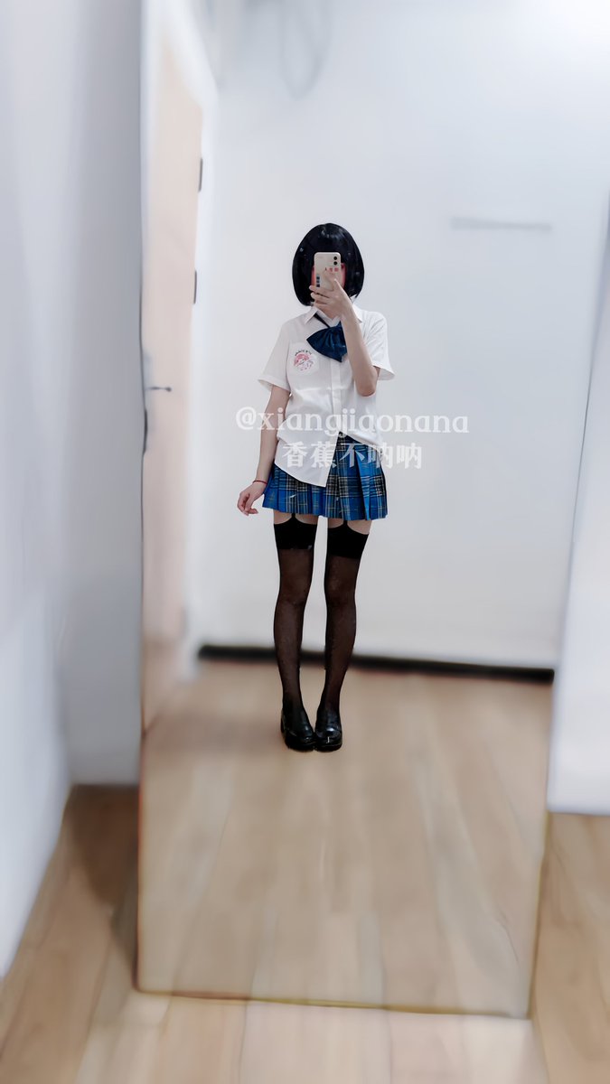 黄推福利内容 - 香蕉不呐呐的精彩图片 福利姬香蕉不呐呐分享的黄推图片2 - 网红私拍内容