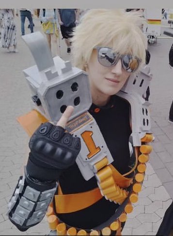 SemeButler's tweet photo. Leute! @DoKomi war Der absolute Hammer! Ich danke allen so so sehr für die Komplimente, Fotos und netten Worte. Es hat mir so unendlich viel bedeutet. Und auch meiner Tochter! Sie hat sich so besonders gefühlt dank euch! 🧡🧡💥#Dokomi2023 #cosplay #dokomi #perfekt #bakugokatsuki https://t.co/i3JFDykUmF