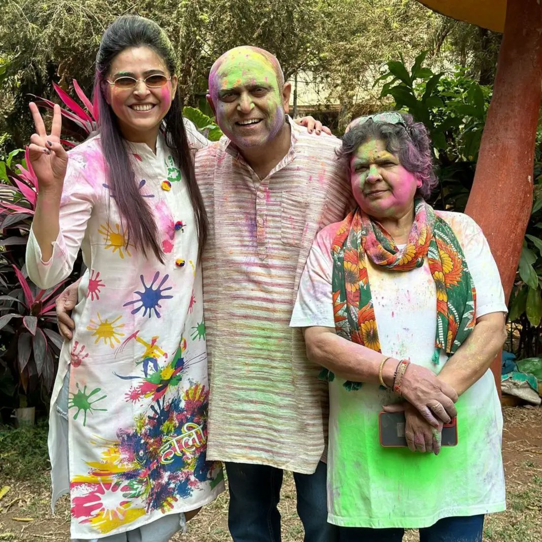 Happy Happy Birthday to Papa Tuli ❤️🎂🎈 <a href="/Tulipraveen/">Praveen  Tuli</a>
#madhurimatuli #madhurians #proudmadhurians  #madhurimatuliteam #madhurimatulifans #madhu #madhurimatherealqueen #welovemadhurimatuli #madhurimatulimyworld #westandwithmadhu #shineonmadhu #svmtmusic  #hayaa #tehran