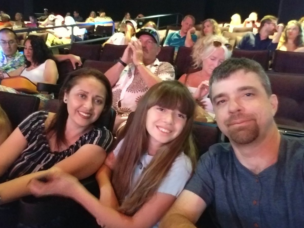 Altus5Jacobs's tweet photo. Cant wait to be mindfreaked! #CrissAngelLIVE https://t.co/QWyeNoDlzp