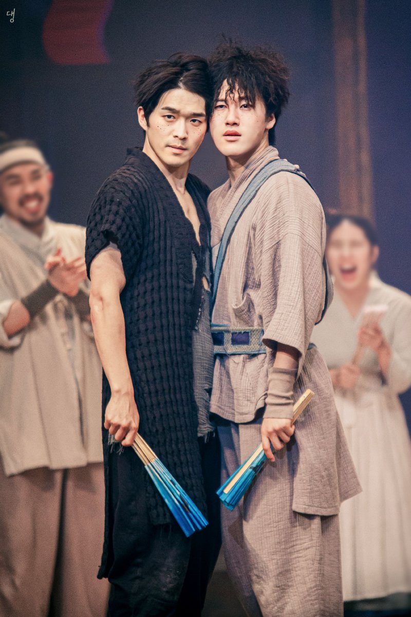 arrrrPic's tweet photo. 230625 스웨그에이지 외쳐! 조선  

호로쇠 役 #장재웅 #박준형

내는 호로쇠! 골빈당의 재담꾼이다잉! https://t.co/KyG3SFw0mz