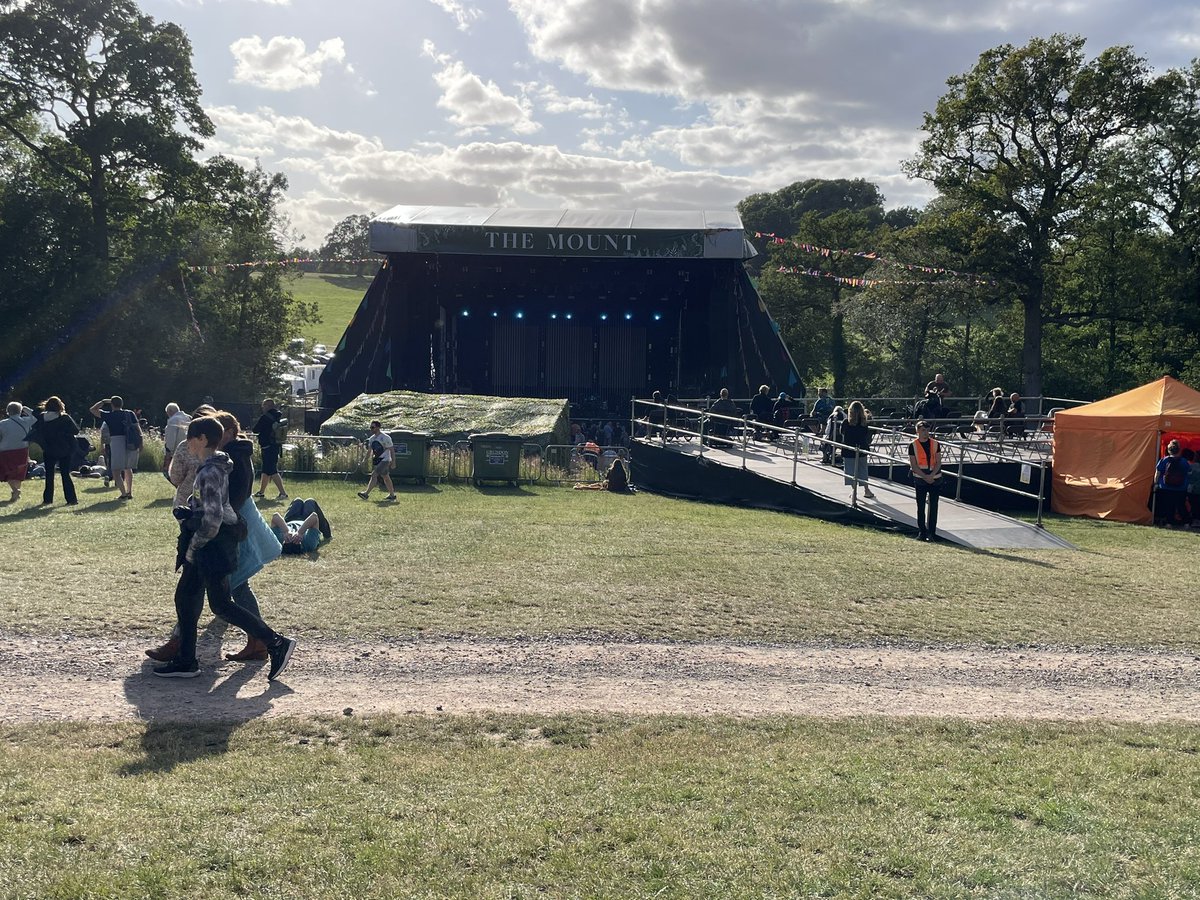 TrevorMLambert's tweet image. At #Wasing awaiting #BatForLashes and then #SigurRós