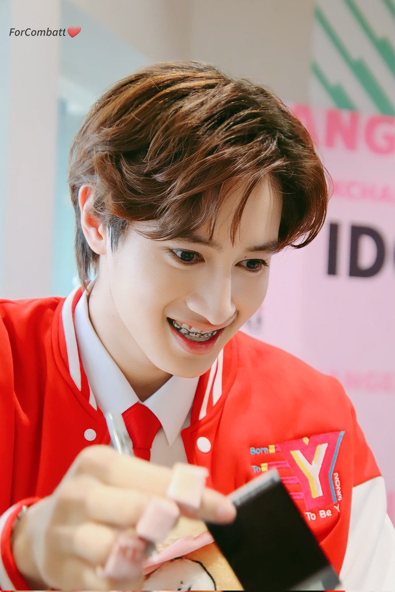 เลิกน่ารักได้รึป่าว🫶

#its_combat
#STMDTHAILAND​
#BornToBeYTheSeries