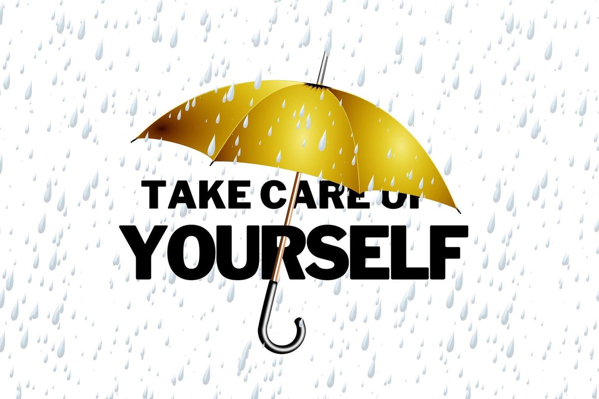 ToddAdvisor's tweet photo. "ร่ม" ไม่ได้ถูกสร้างขึ้นมาเพื่อให้ฝนหยุดตก แต่
มันถูกสร้างขึ้นมาเพื่อให้เราเดินต่อไปได้ท่ามกลางสายฝน… “กำลังใจ” ก็เช่นกัน (ประมาณนั้น😊). https://t.co/gGIknnEKow