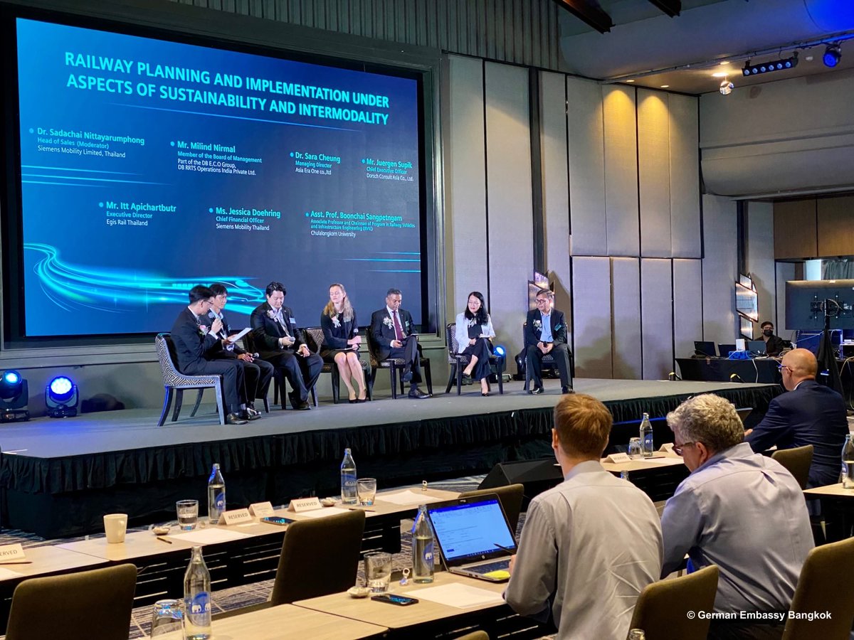 GermanAmbTHA's tweet image. #Railvolution.
Shifting to rail is key for #Sustainability #ClimateAction and #UrbanMobility. #Siemens and other 🇩🇪 companies offer integrated solutions for 🇹🇭 ambitious plans to upgrade railway infrastructure.
@SiemensMobility
#GTRA #KMUTNB