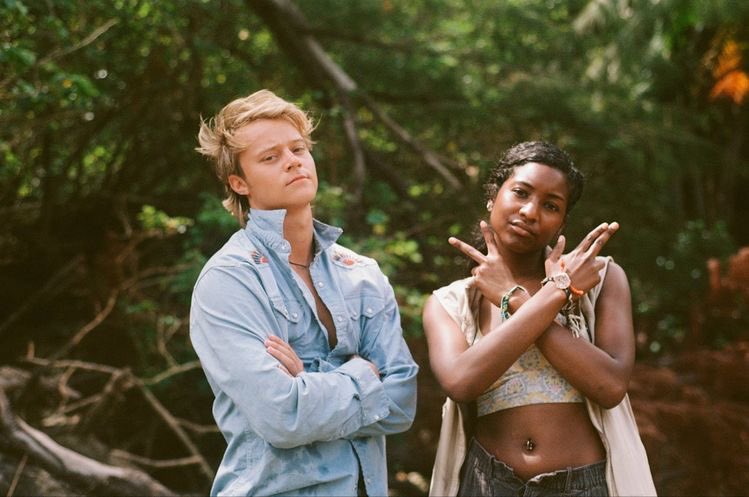 pankowswifey's tweet photo. I need a little more of this duo in S4 🤏🏼 https://t.co/AOcv7dKpif