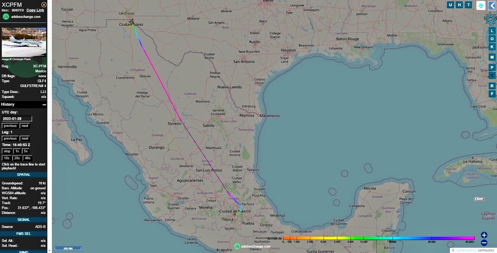alfredoalvarez1's tweet photo. CONFIRMADO: Familiares de la diputada @AndreaChavezTre fueron a su "Informe" en avión de la Fuerza Aérea Mexicana. La bitácora de vuelo lo demuestra. Estamos ante la comisión de un delito. Ante las evidencias solo responderán con insultos y haciéndose las víctimas https://t.co/irD1IkKKzf