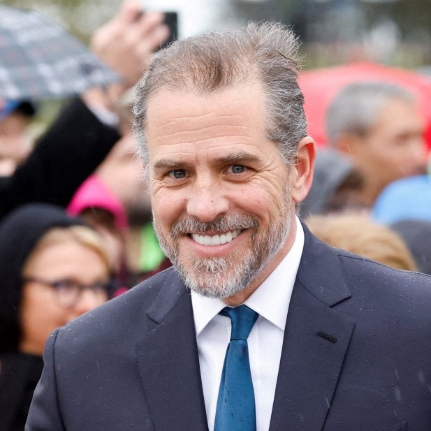 mmpadellan's tweet image. I see some mindless, heartless trump supporting buzzards are once again trying to pick rancid meat off the bones of the story of Hunter Biden&apos;s addiction, this time fascinated at the idea that a guy in the grips of his addiction drove 172mph.

Right now, Hunter is in recovery. He…