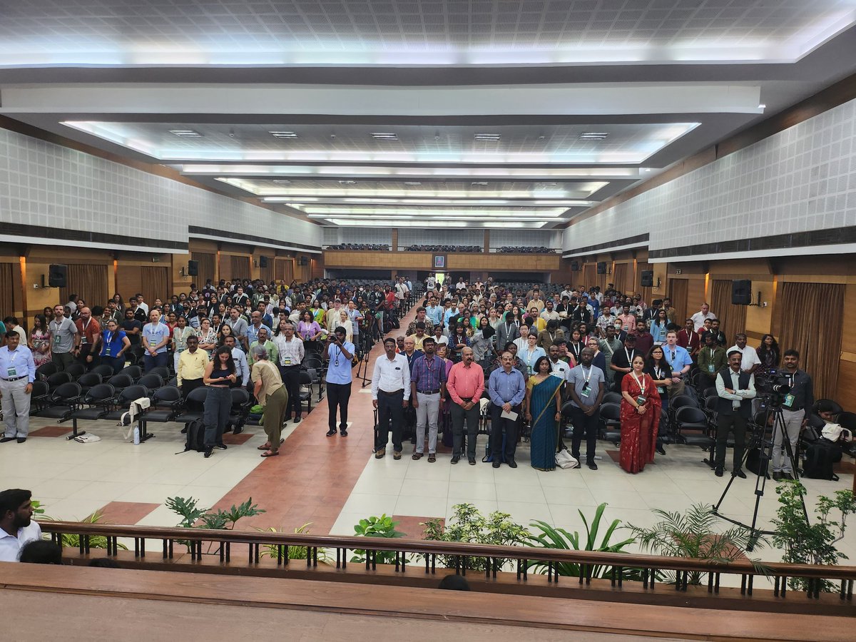 vinita_gowda's tweet photo. DAY 2@ #ATBC2023
Inauguration, followed by music from the ethnic group from TN #irulars (also the professional snake catchers- watch out all reptile biologists! ), address by the fantastic line up of past, and future ATBC presidents #Beth & #Tuyeni , #Tiwariji from @wii_india .. https://t.co/SU0mdQqbz5
