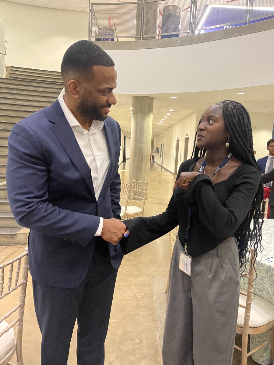 KippNc's tweet photo. Congrats to Adjoa Bediako for having the amazing opportunity to meet Shavar Jeffries the CEO of KIPP at the 2023 Rales Leadership Weekend.
#kippnc #kippscholarsprogram #ralesscholarsleadershipweekend #kippalumninetwork

@kippalum https://t.co/53rZfVge2D