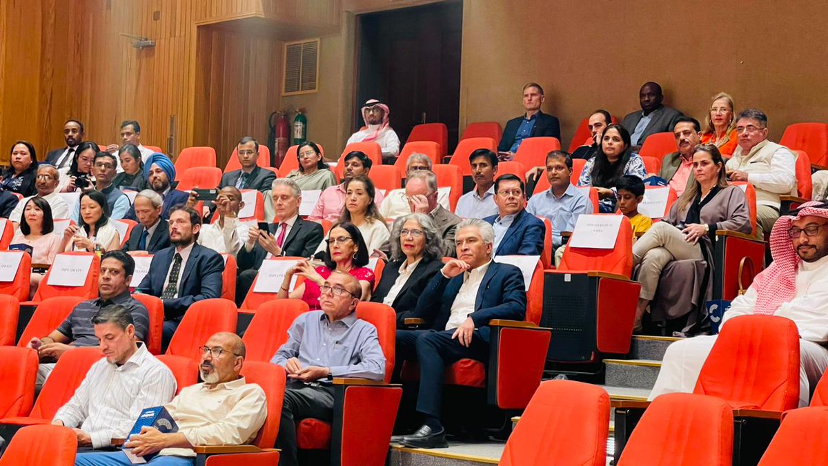 EmbEspaña en A.Saudí tweet media