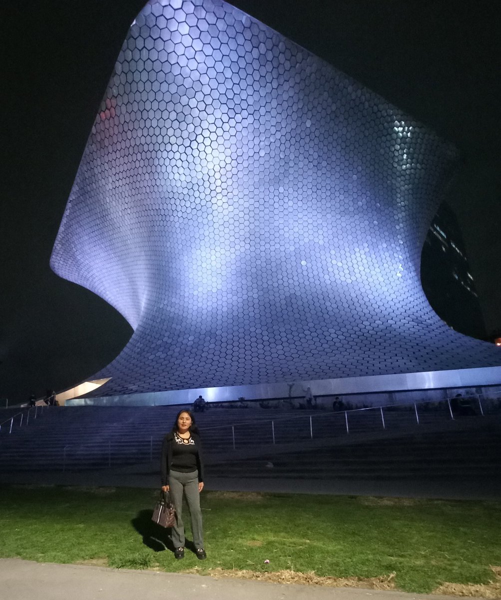 PolinariaG's tweet photo. Amé visitar el museo Soumaya.
Pintura, escultura... bello, muy bello 😊 https://t.co/ynB51Tt0Gd