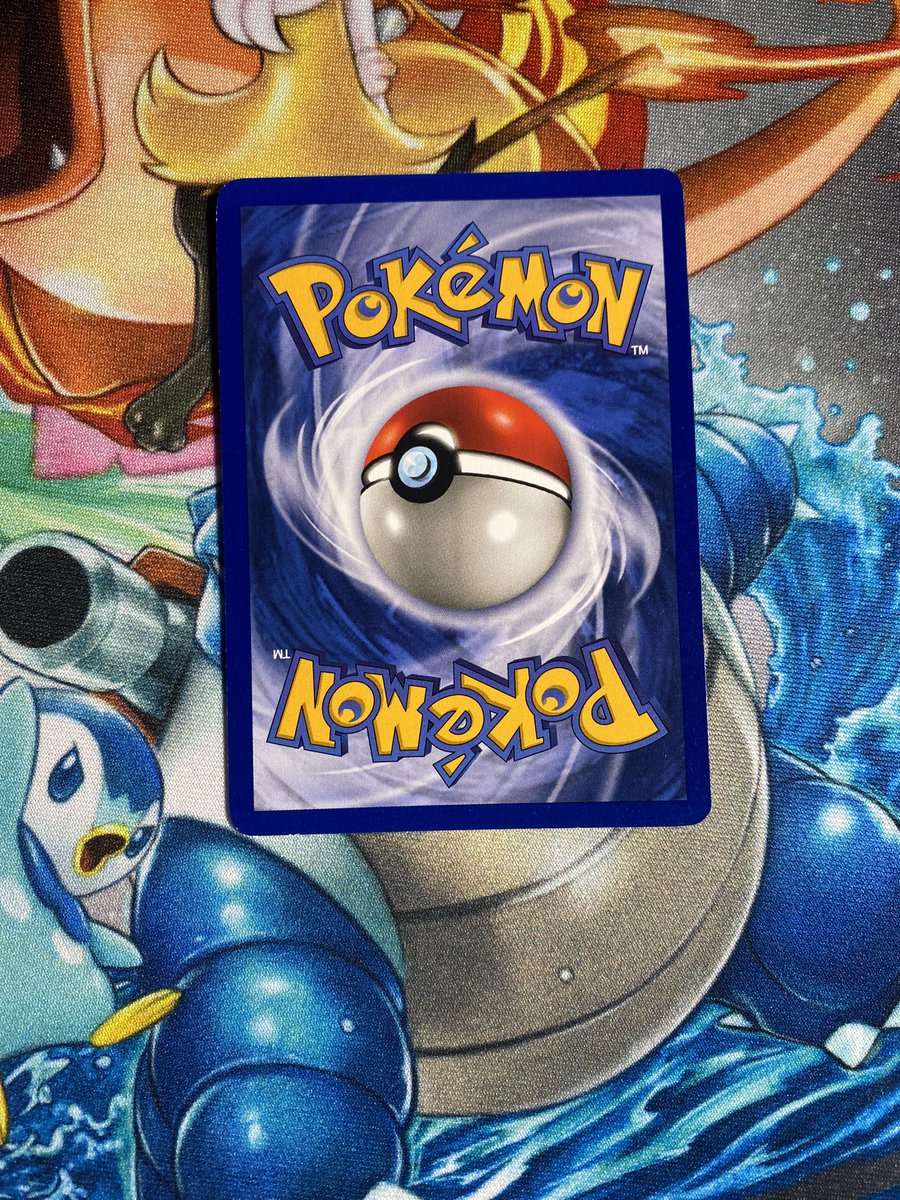 darkmagicc93383's tweet photo. $45pwe +$4 BMWT NM-LP 1st Edition Fossil Kabutops https://t.co/iI7KWQArje