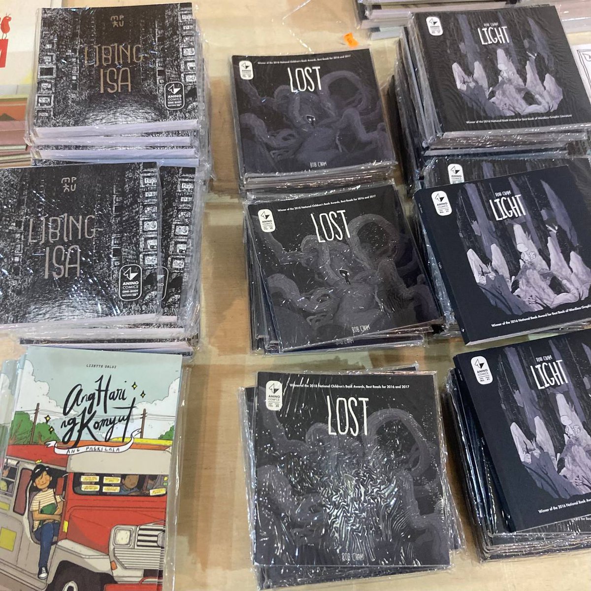 AninoComics's tweet photo. IT’S THE LAST DAY OF BIG BAD WOLF FAIR!
Don’t miss this chance to get 20% OFF on selected Anino Comics titles!
FREE ADMISSION
Open 10AM–1AM, at the PICC Forum Tent in Pasay
#bigbadwolf2023 #BigBadWolfPH #bbwph #childrensbooks #boardbooks #phliterature https://t.co/KOoQe50ubB