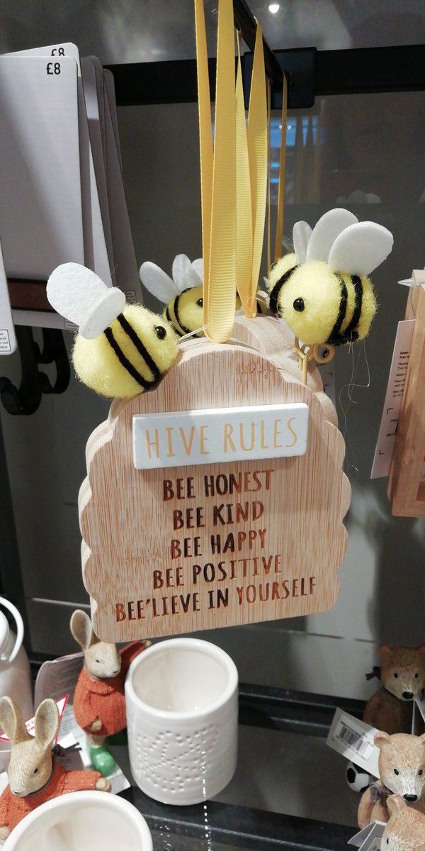 SmilingAnalyst's tweet image. You can bee 🐝 anything you want to bee 🐝 #beautiful #dontgiveup #reachyourgoals #reachforthestars #reachyourpotential #keepfocused #healthgoals #healthyeating #kindness #love #amazing #relaxing #oasiswarrior